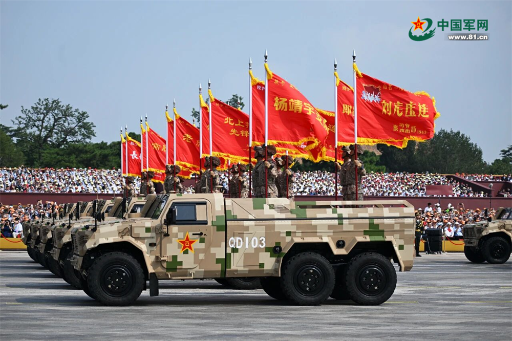 从“82”到“6679”，“刘老庄连”擎旗自有后来人